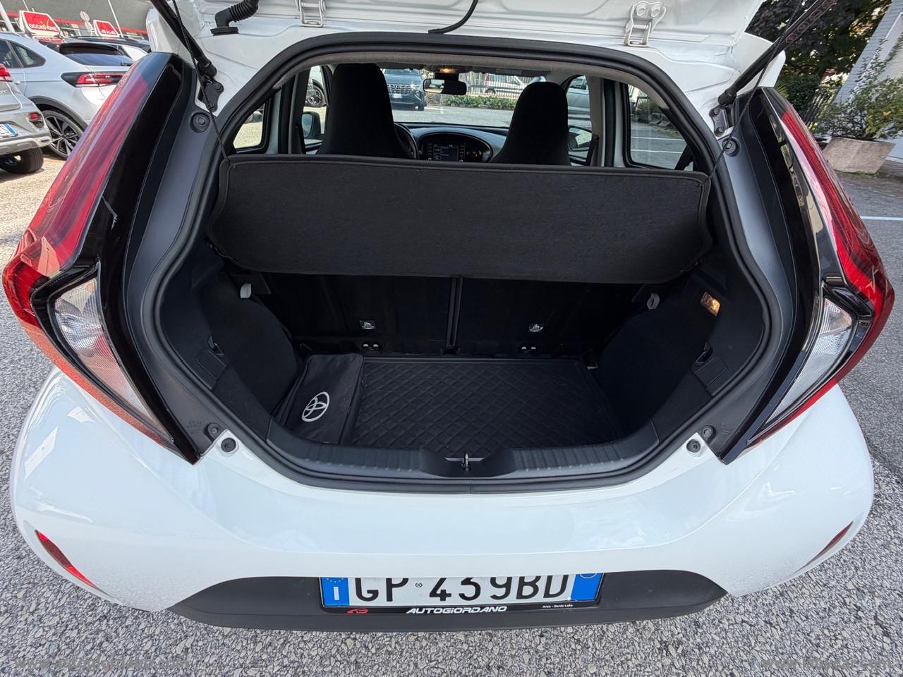 TOYOTA Aygo X 1.0 VVT-i 72 CV 5p. Active