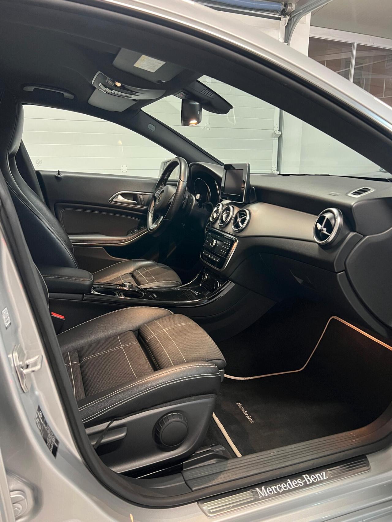 Mercedes-benz CLA 180 S.W. Premium