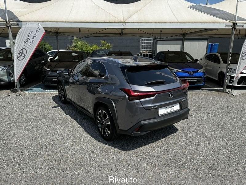 Lexus UX Hybrid Luxury