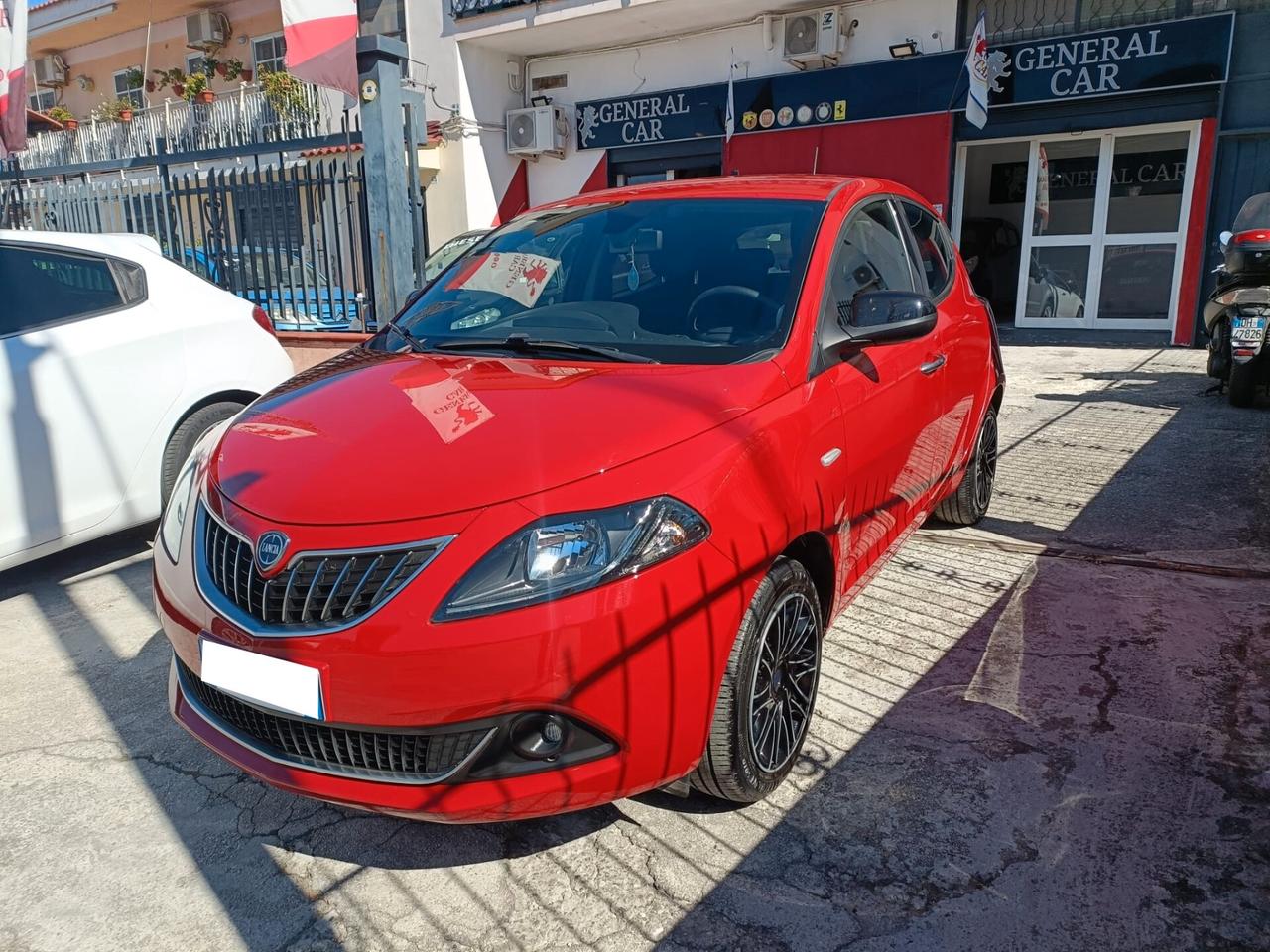 Lancia Ypsilon 1.2 69 CV 5 porte GPL Gold Plus