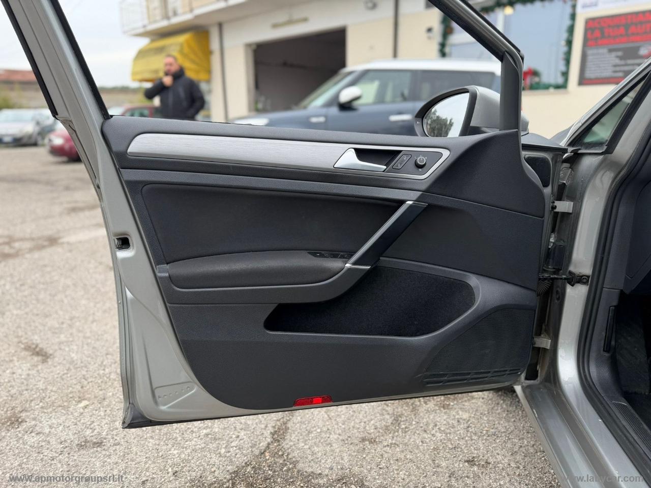 VOLKSWAGEN Golf Bus. 1.4 TGI 5p. Highline BM