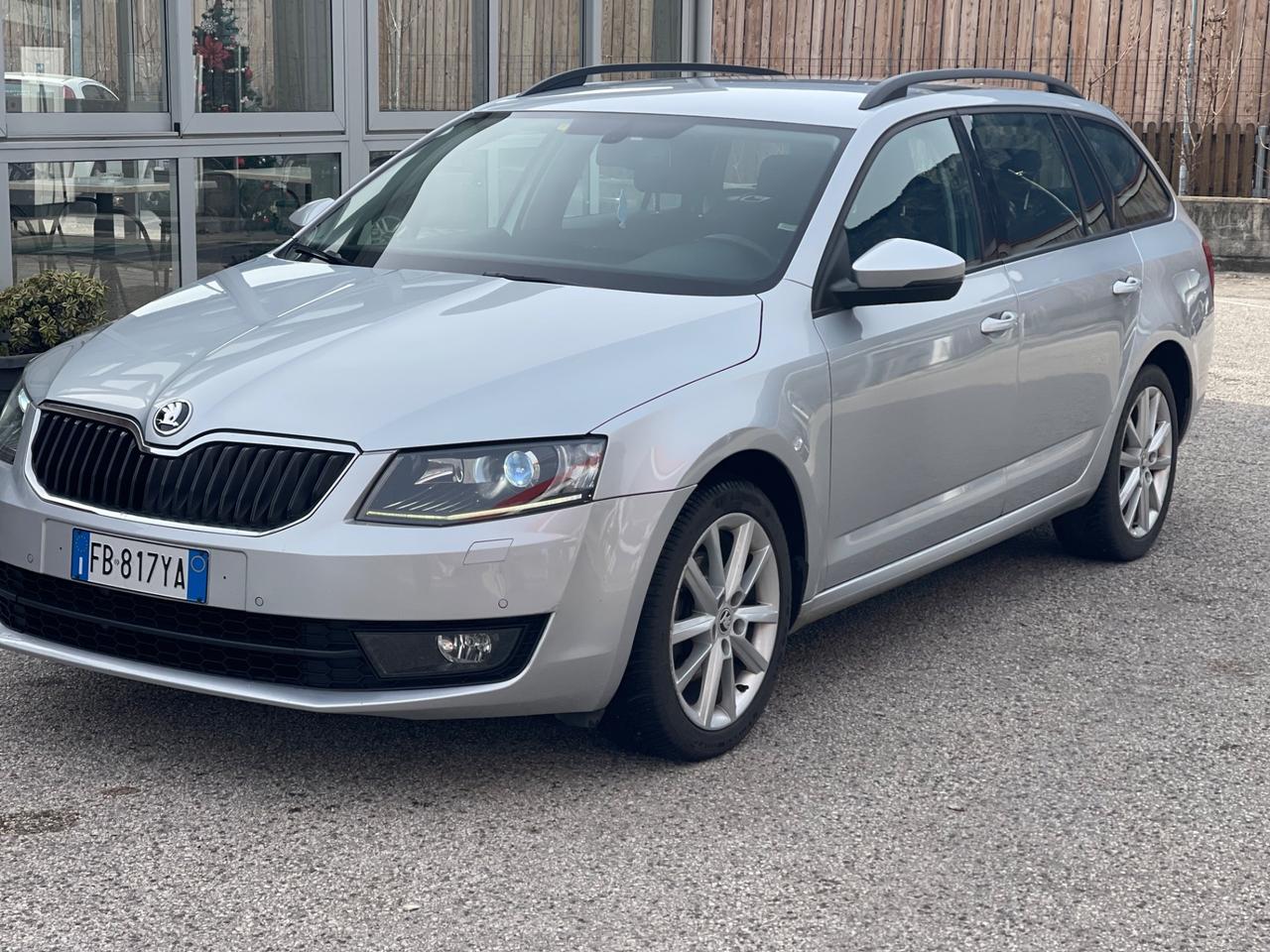 Skoda Octavia 1.6 TDI CR 110 CV 4x4 SI NEOPATENTATI