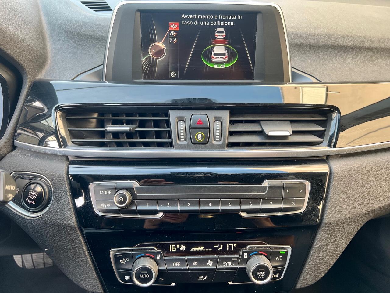 Bmw X1 sdrive18d xLine AUTOM. NAVI/PELLE/PDC/LED