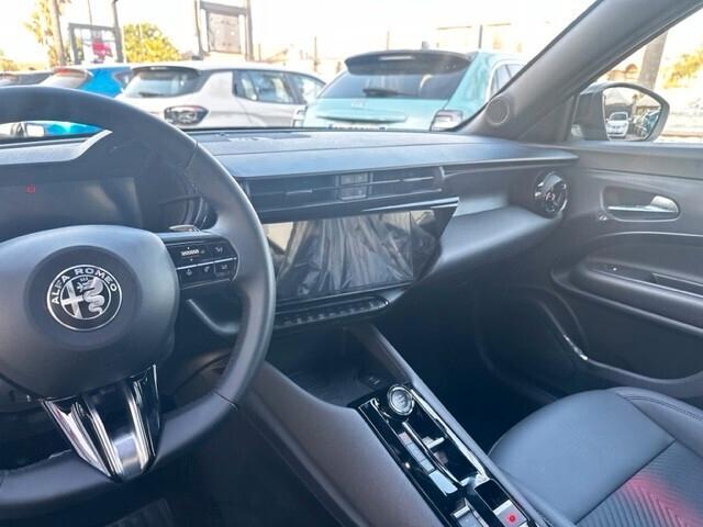 Alfa Romeo Junior 1.2 145 CV Hybrid eDCT6 Speciale