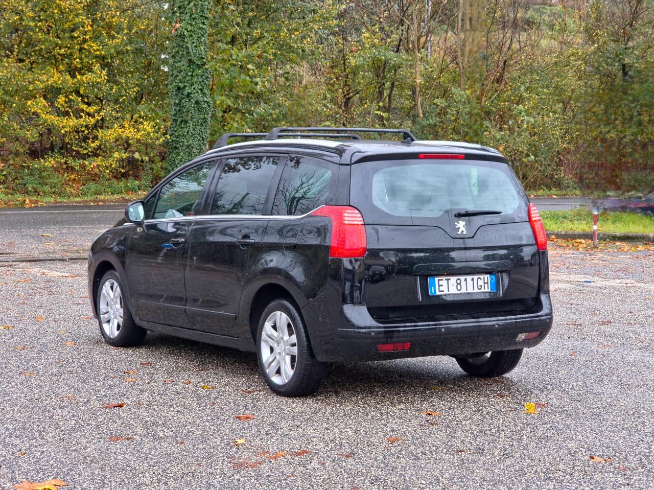 Peugeot 5008 1.6 HDi 115CV Allure 2013 E5B 7Posti Manuale NEO