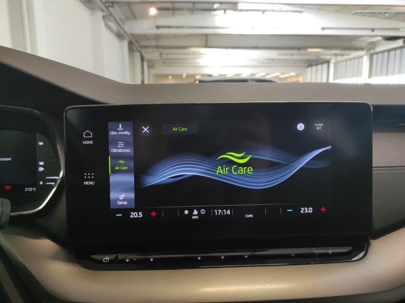 SKODA Octavia 4ª serie - Octavia 2.0 TDI EVO SCR DSG Wagon Executive