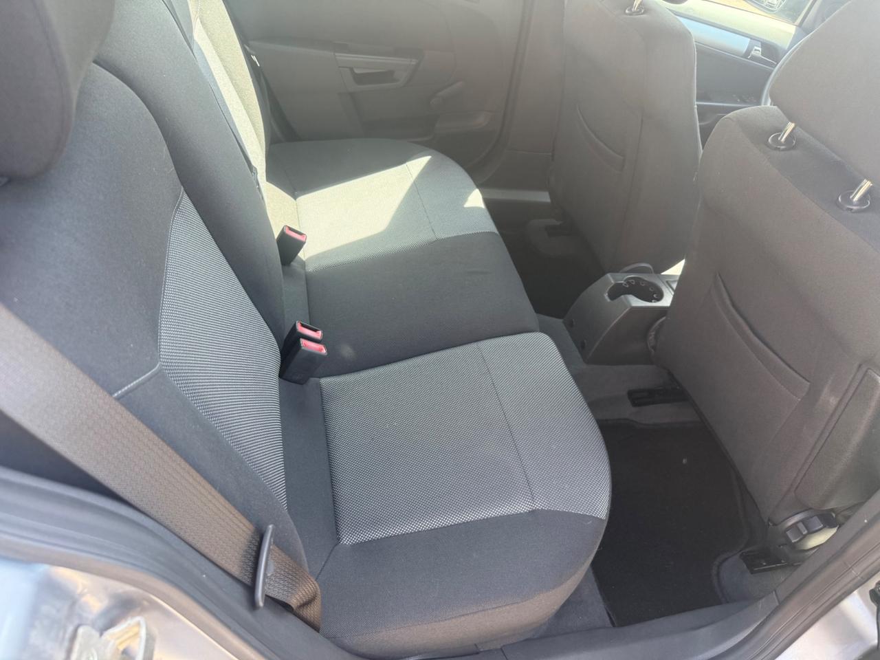 Opel Astra 1.6 16V VVT Station Wagon