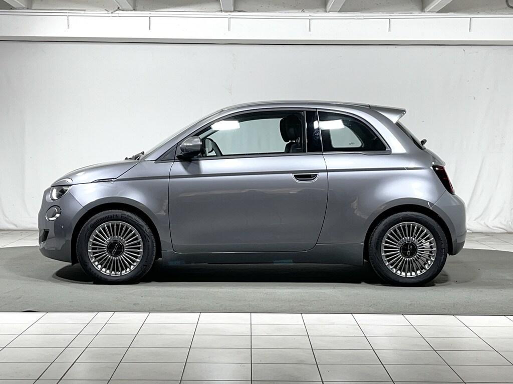 Fiat 500 e 42 kWh