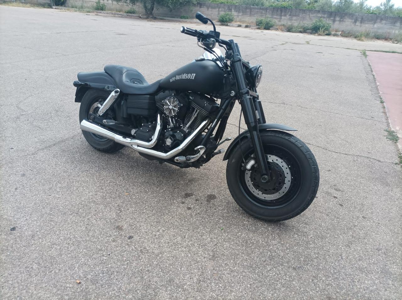 HARLEY DAVIDSON FAT BOB