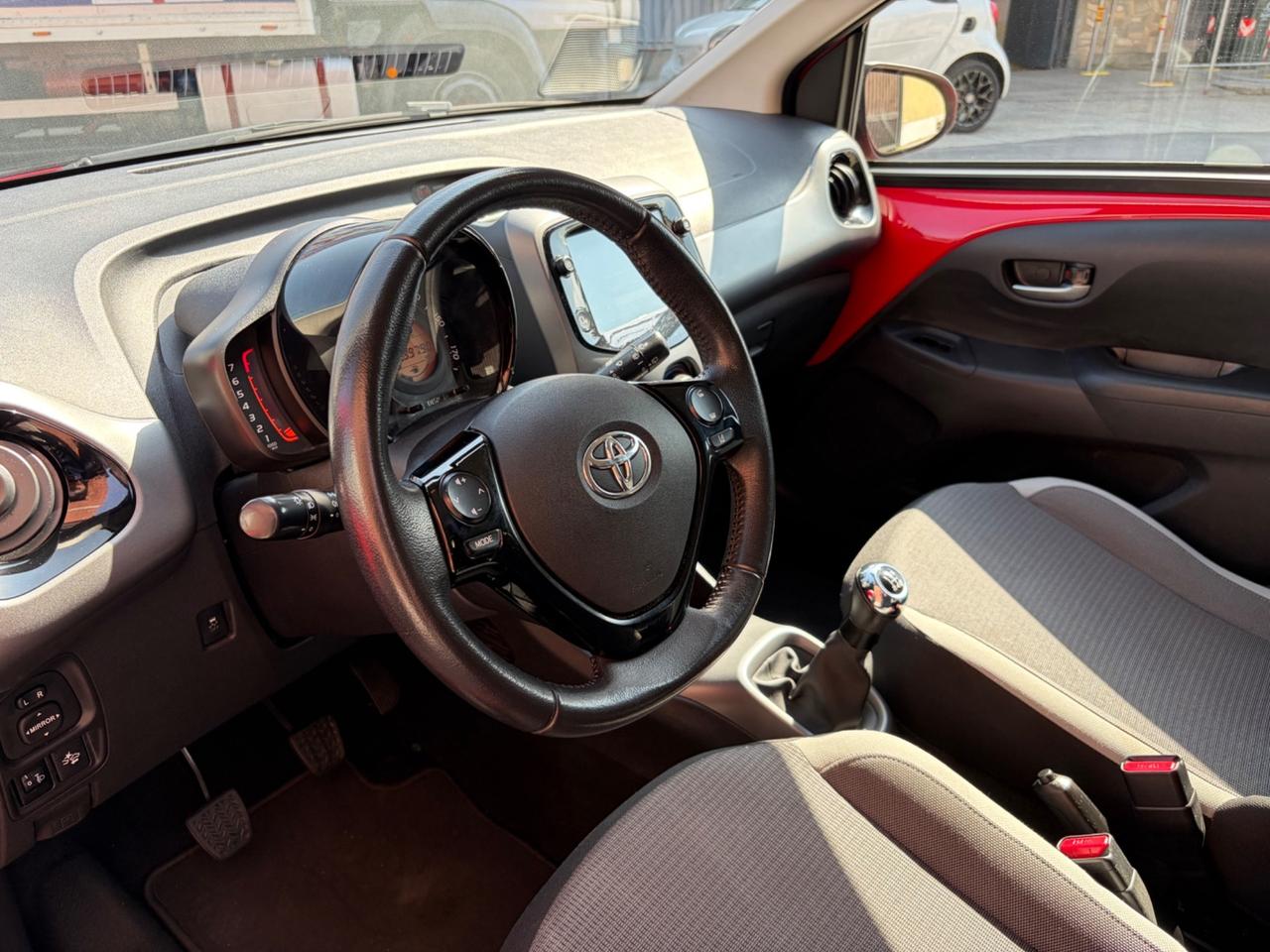 Toyota Aygo Connect 1.0 72 CV x-play KM 39000