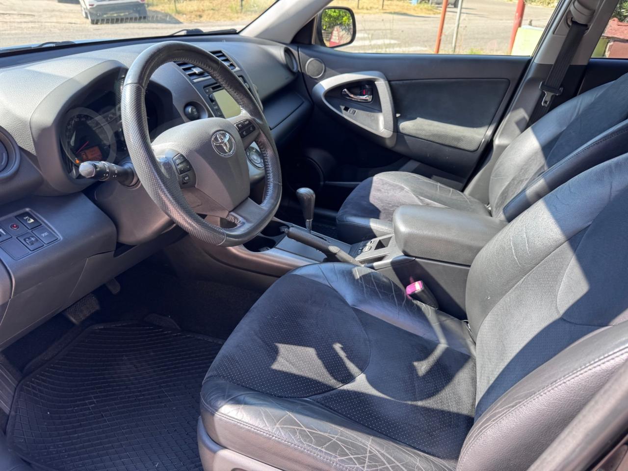 Toyota RAV 4 RAV4 Crossport 2.2 D-4D 150 CV Lounge