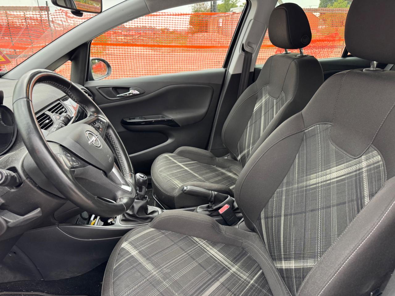 Opel Corsa 1.4 90CV GPL Tech 5 porte Innovation