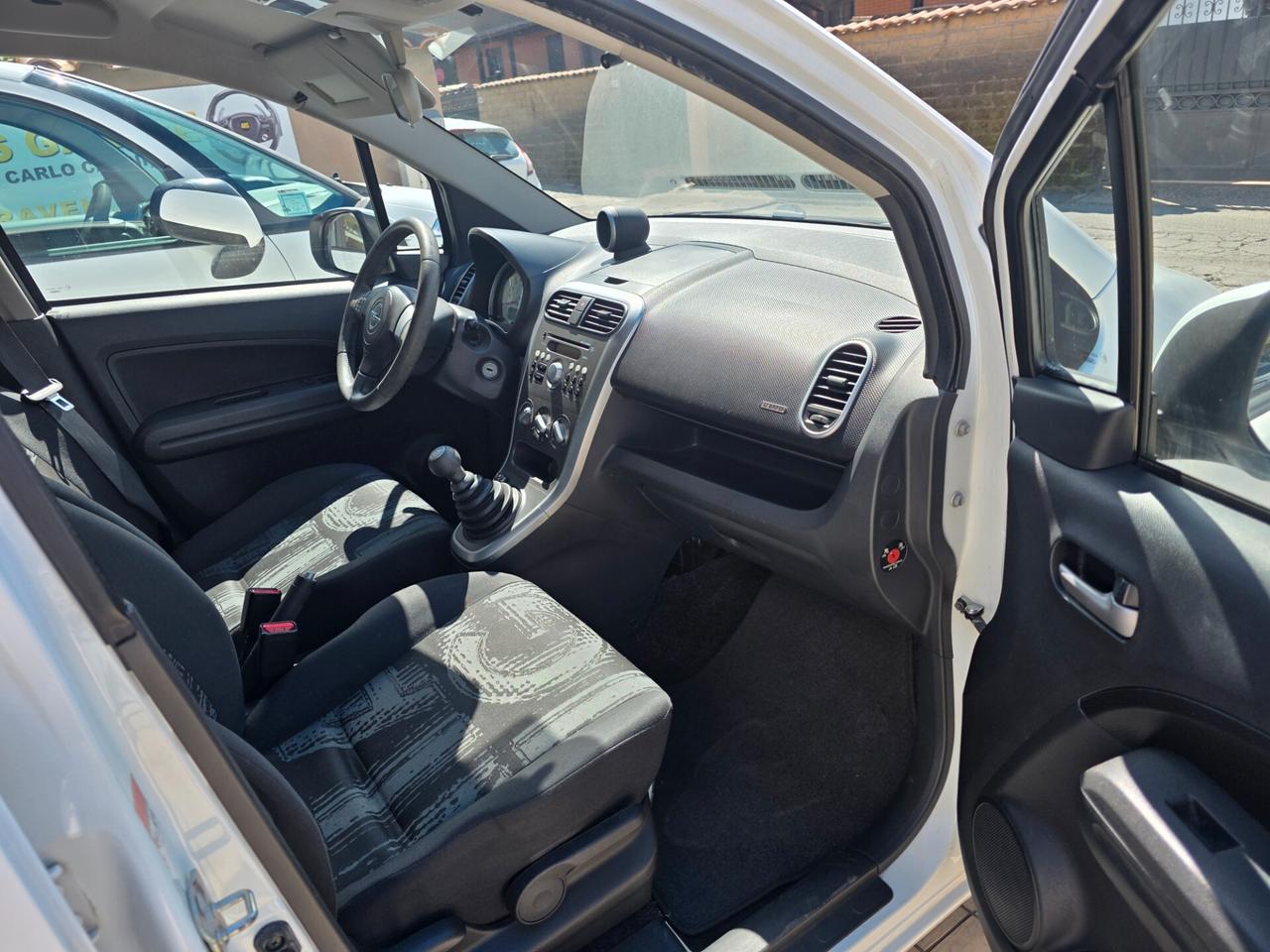 Opel Agila 1.0 12V 68 CV Elective