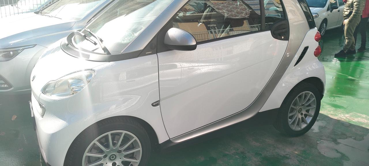 Smart ForTwo 800 40 kW coupé passion cdi