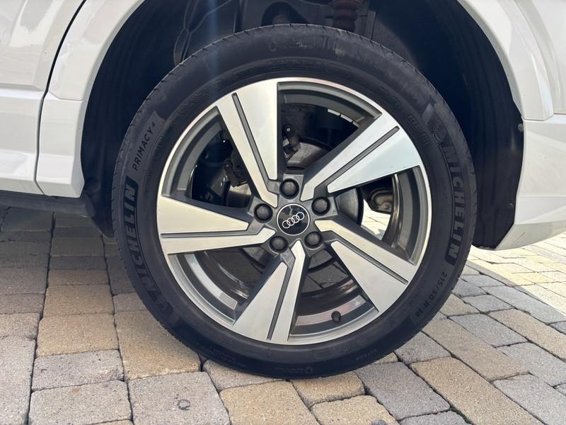 Audi Q2 30 1.0 tfsi Admired TETTO-NAVI-CAM-18"