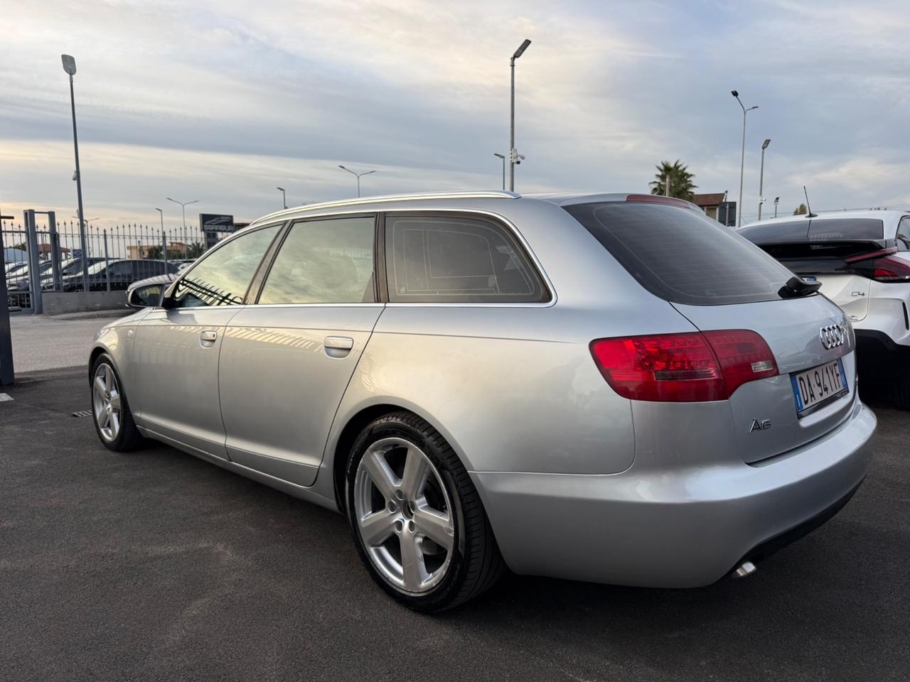 Audi A6 Avant 3.0 V6 TDI quattro SLine