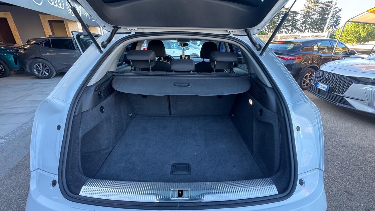 Audi Q3 2.0 TDI 150 CV quattro Sport