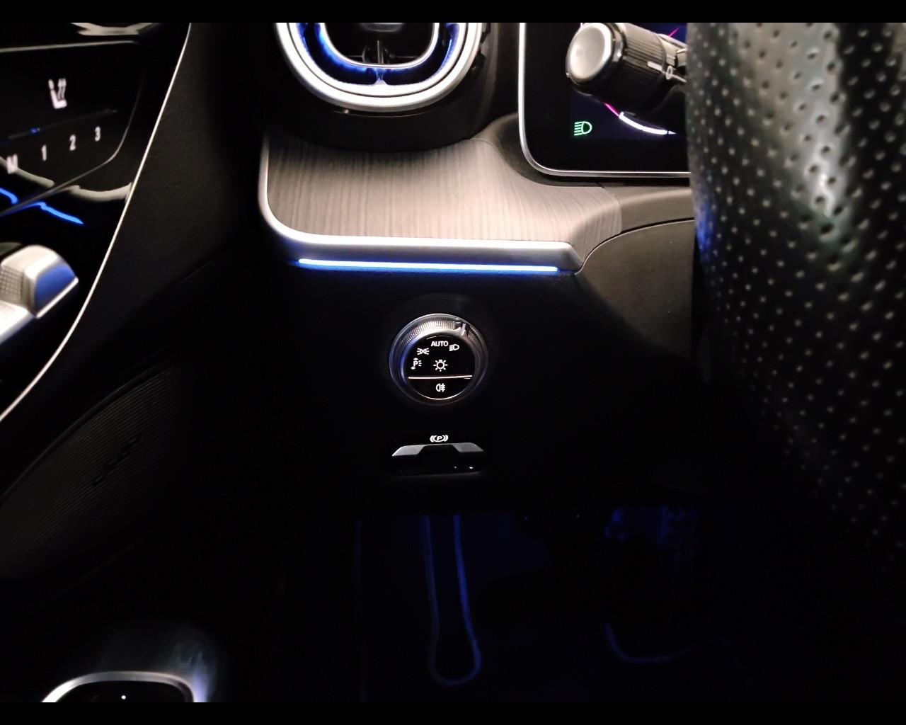 Mercedes-Benz Classe C-S206 SW 2021 - C SW 300 d mhev Premium Plus auto