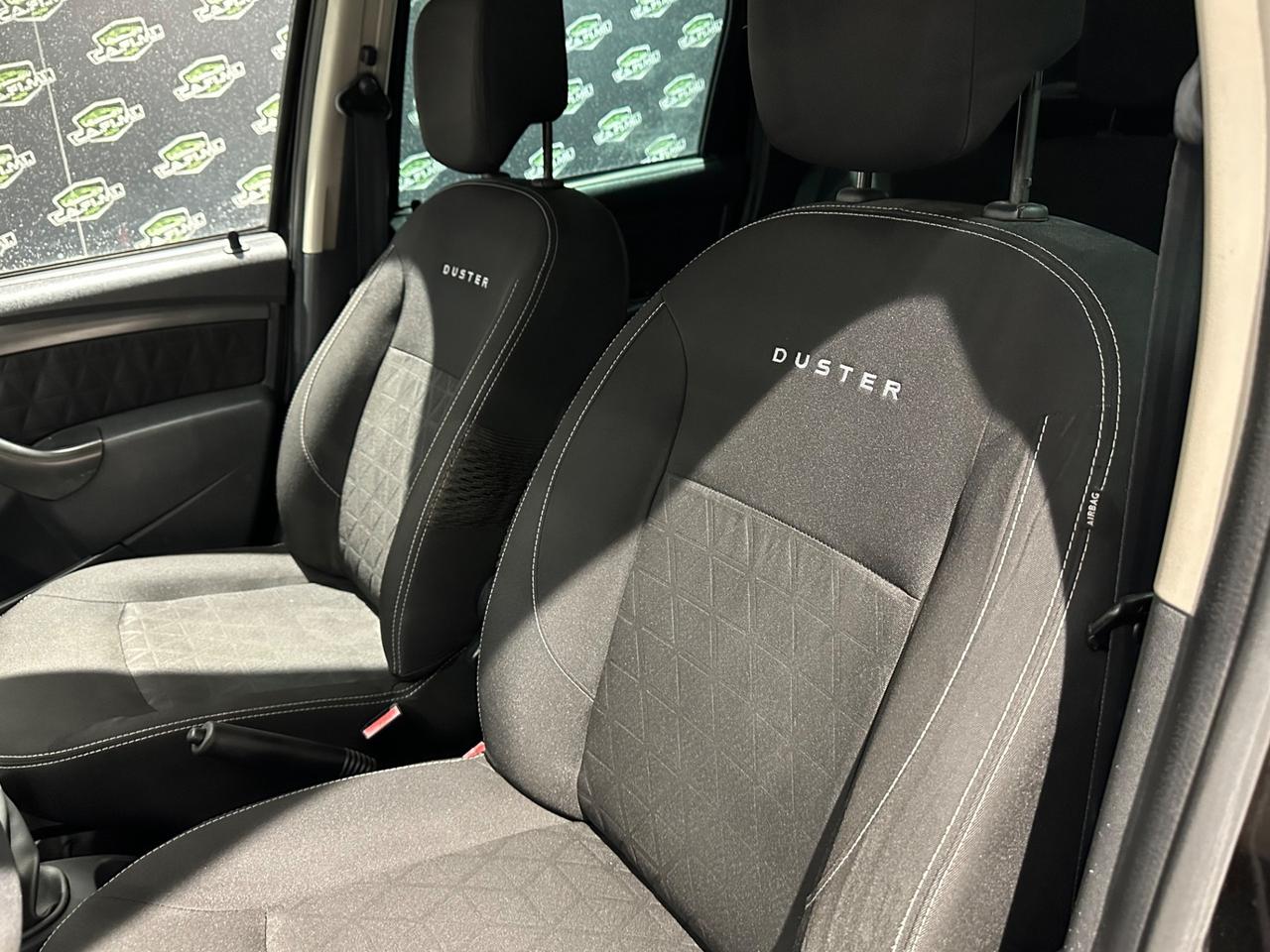 Dacia Duster - 2014 1.6 110CV GPL Lauréate