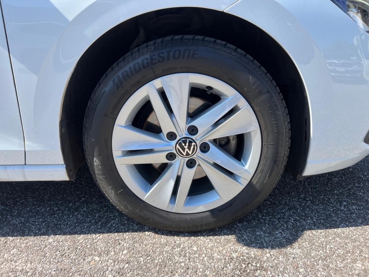 Volkswagen Golf 1.5 tsi evo life 130cv