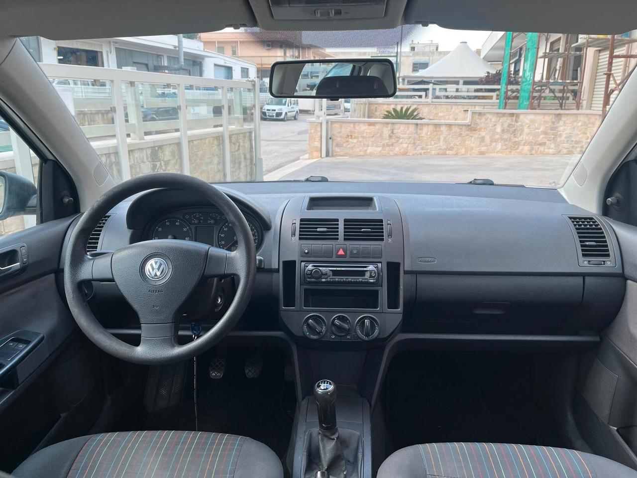 Volkswagen Polo 1.2/60CV 5p. Trendline