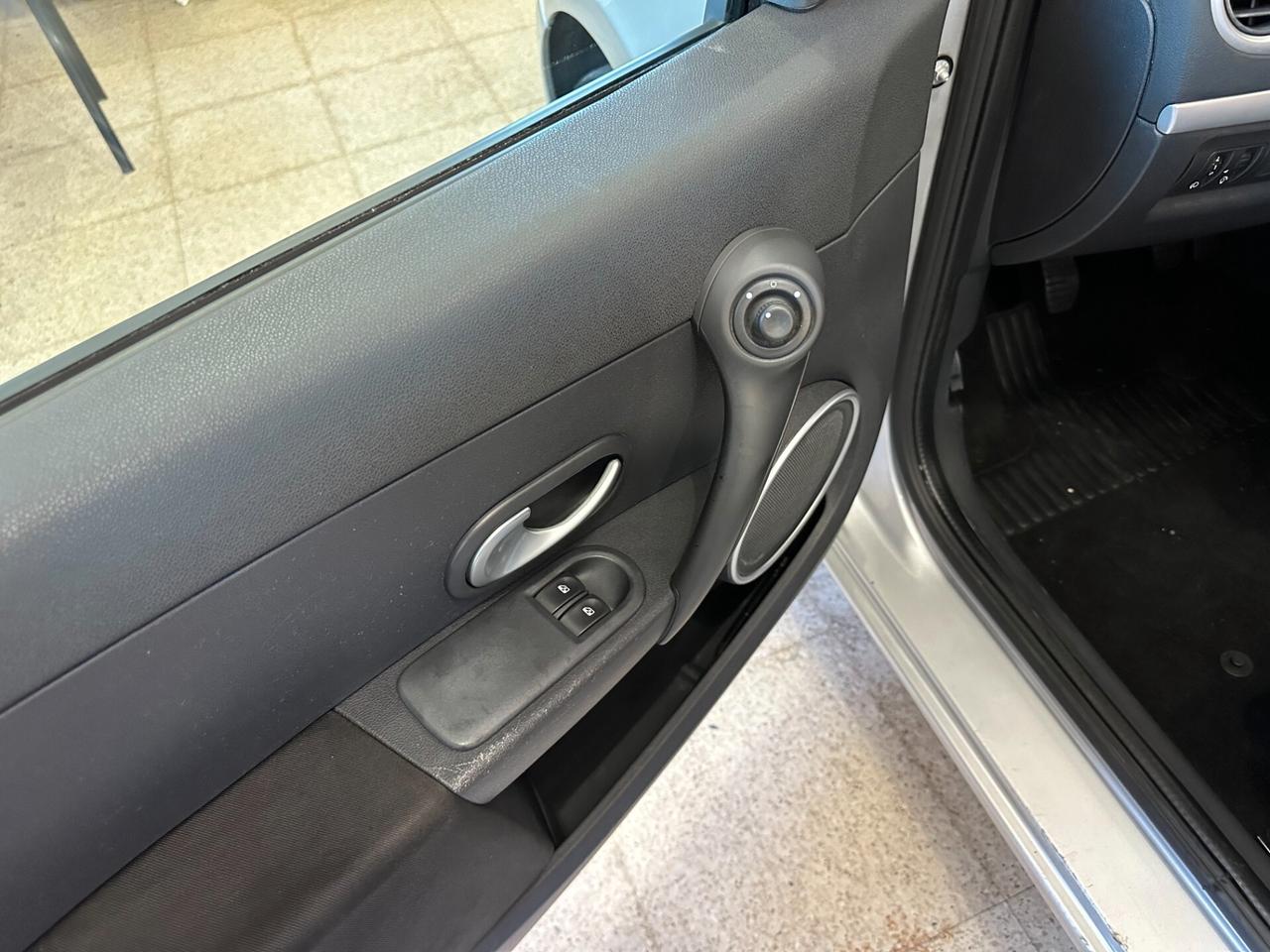 Renault Clio 1.2 16V 5 porte Dynamique 80Mila Km.