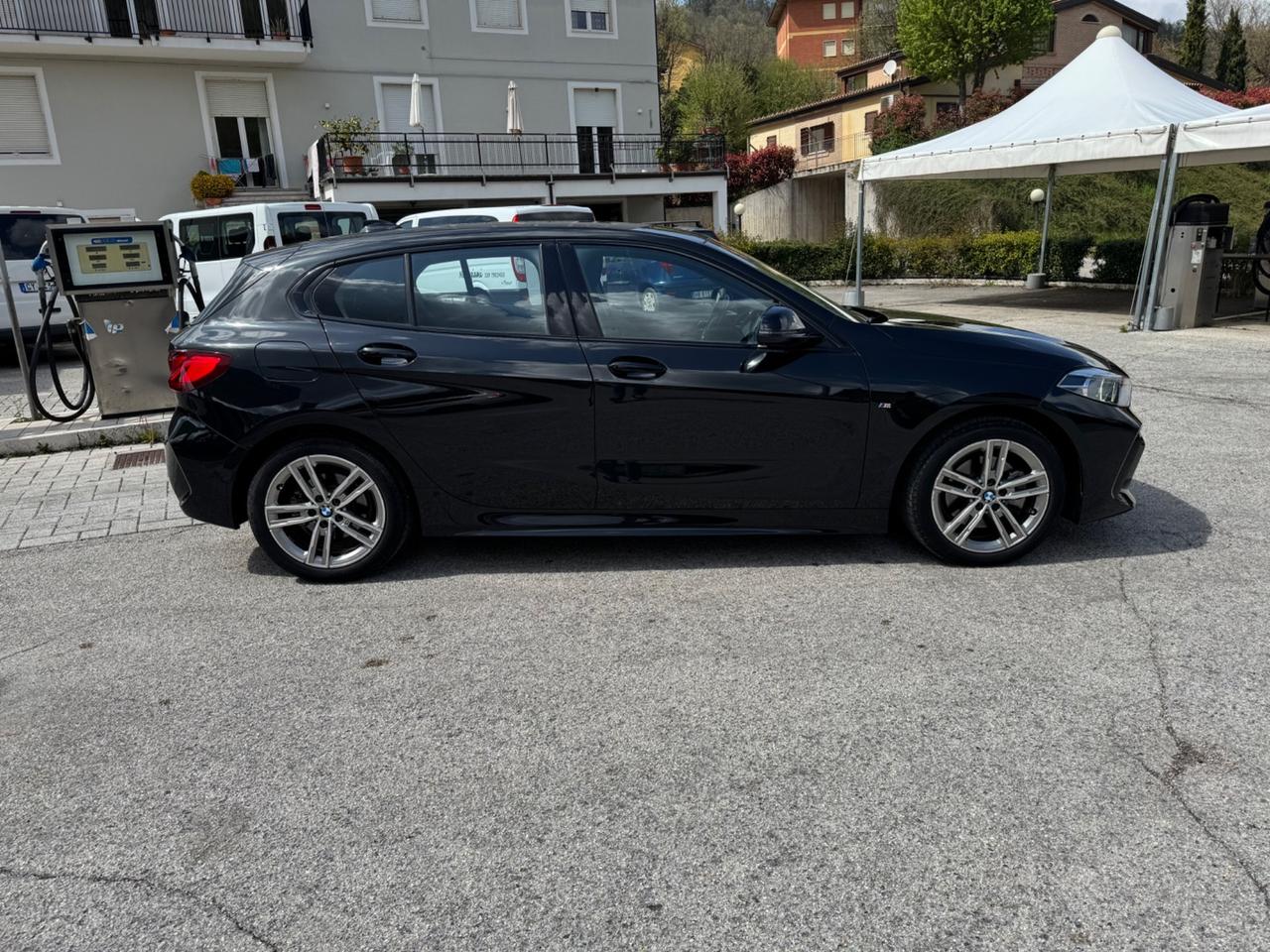 Bmw 118 116d 5p. Msport