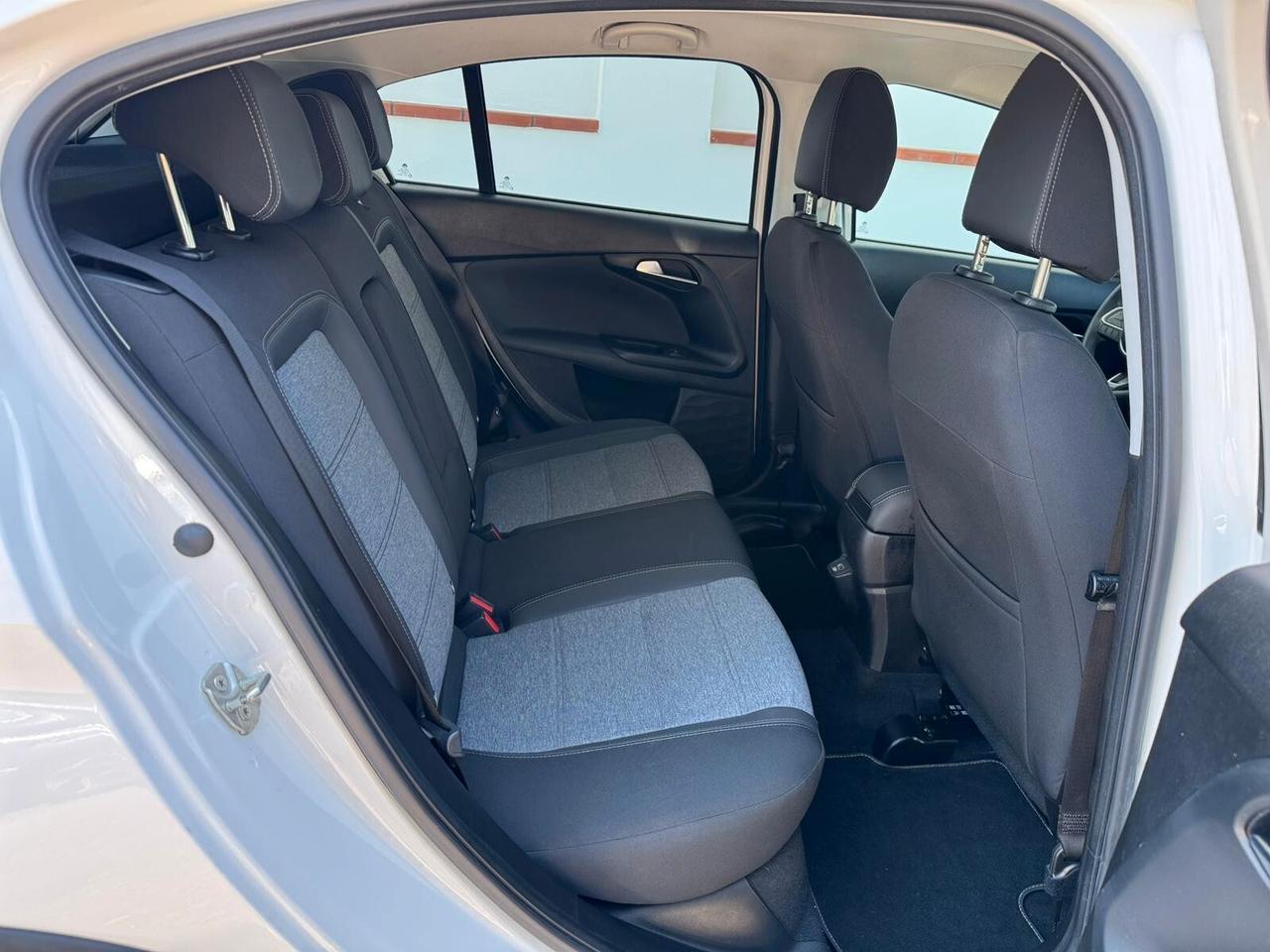 Fiat Tipo 5 porte Cross