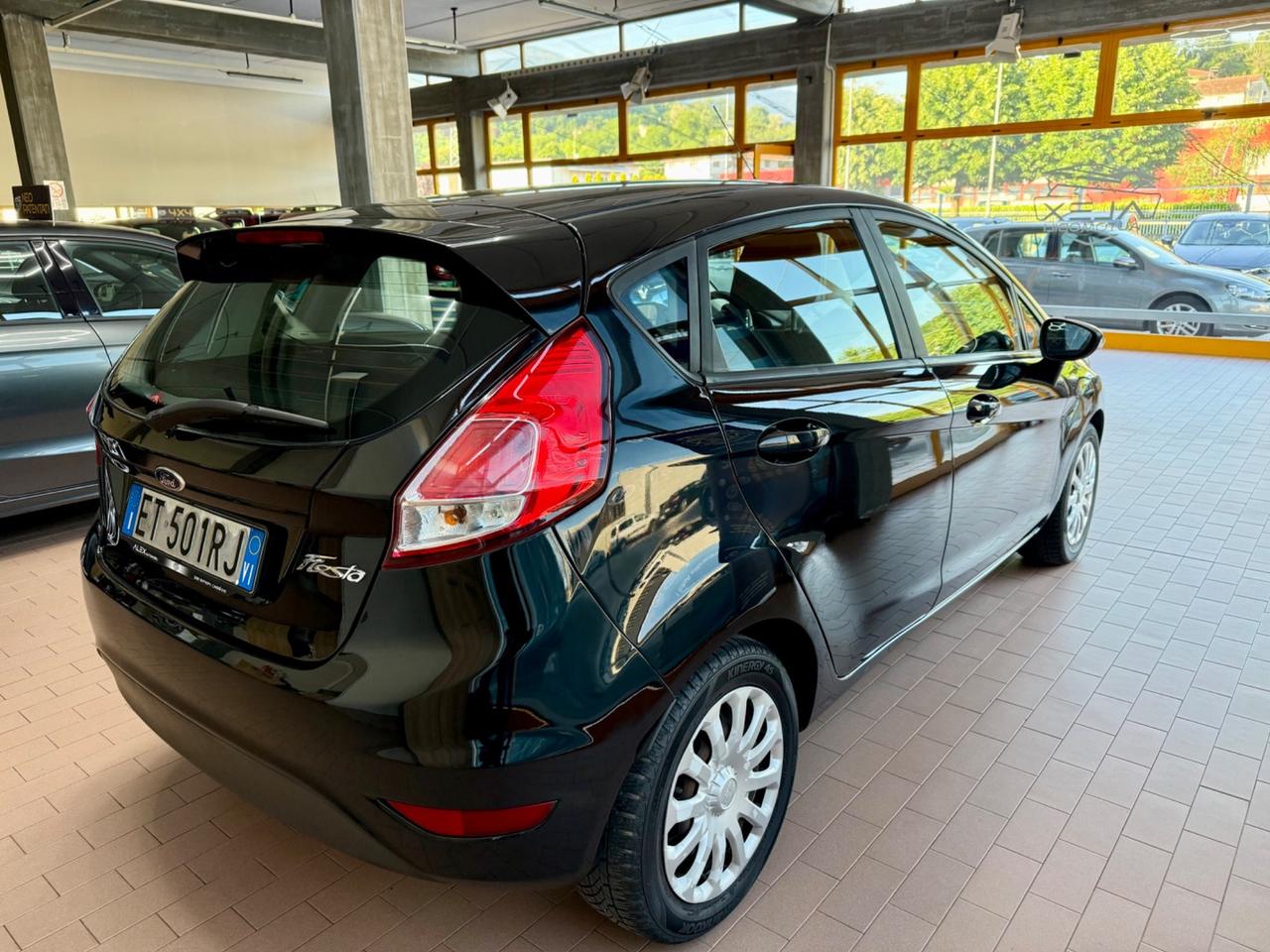 Ford Fiesta 1.5 TDCi 75CV Neopatentati