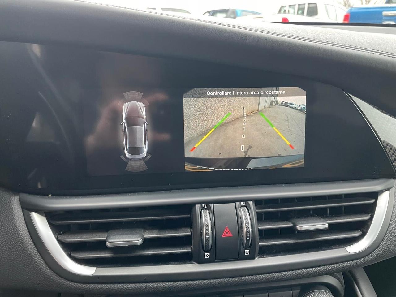 Alfa Romeo Giulia 2.9 V6 Bi-Turbo AT8 Quadrifoglio