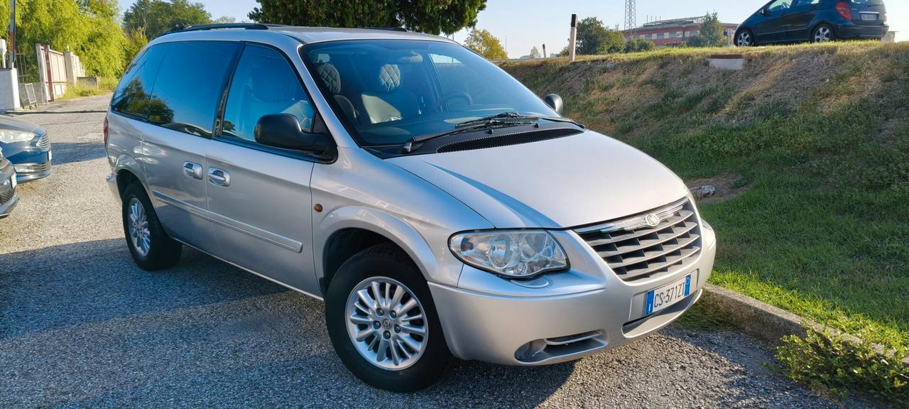 7 POSTI Voyager 2800 crdi OTTIME CONDIZIONI AUTOMATICO