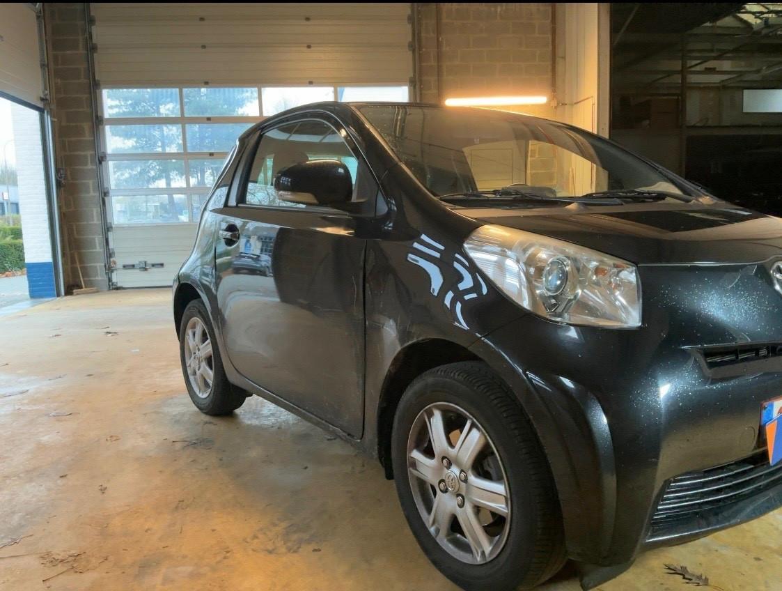 Toyota iQ 1.0 Sol