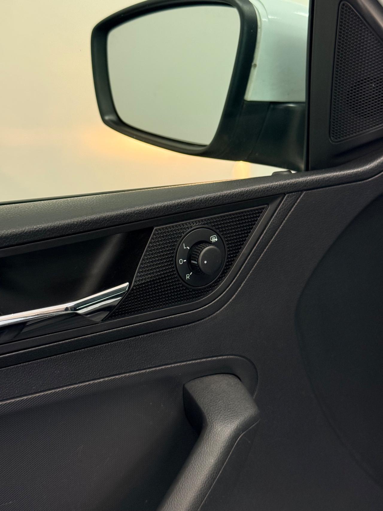 Skoda Rapid 1.4 TDI 90 CV DSG Executive 08/2018 NEOPATENTATI EURO 6B