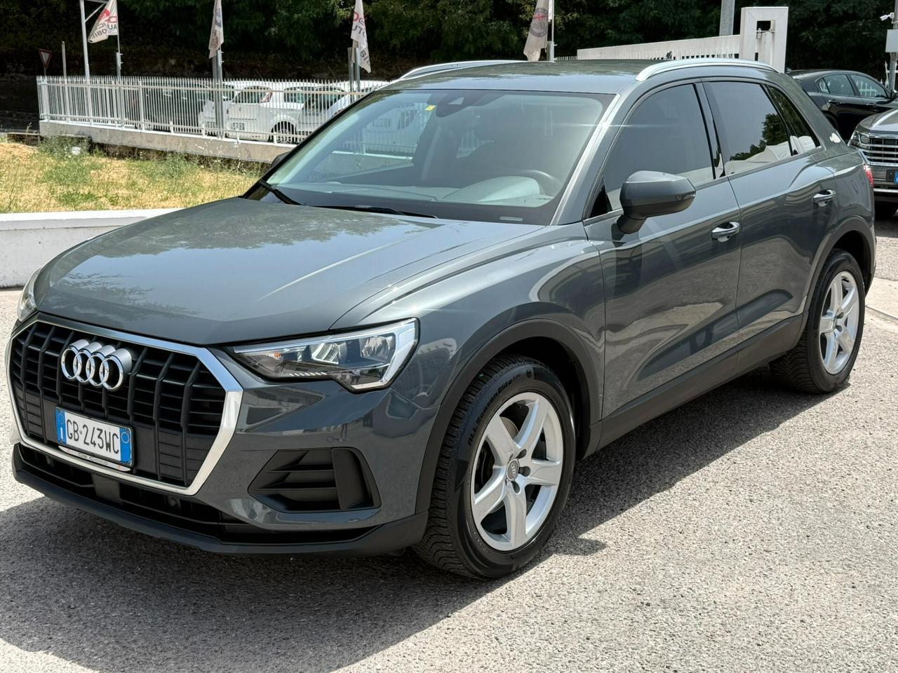 Audi Q3 35 TDI S tronic Business Advanced