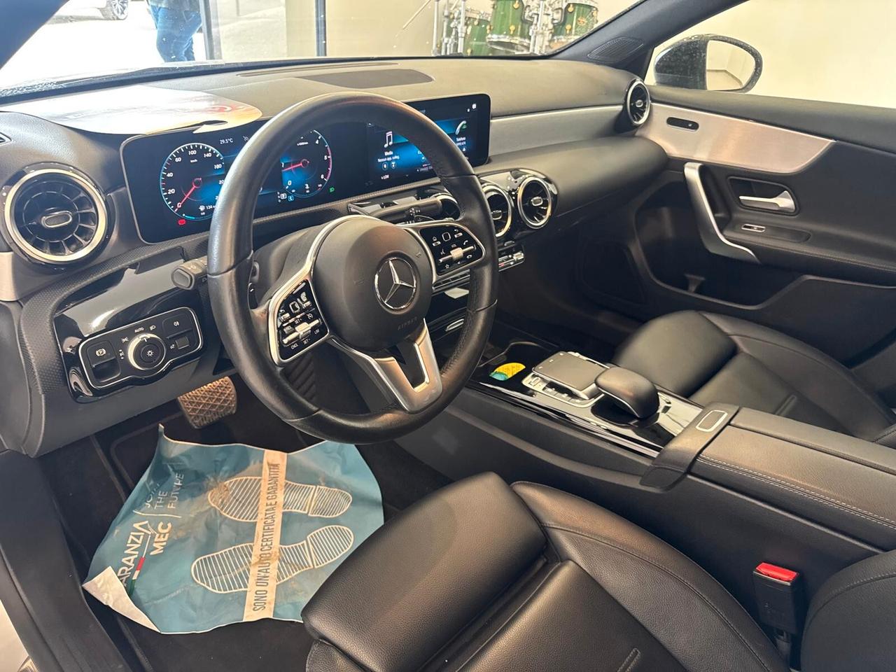 Mercedes-benz A 200d Premium 2020 IVAESP