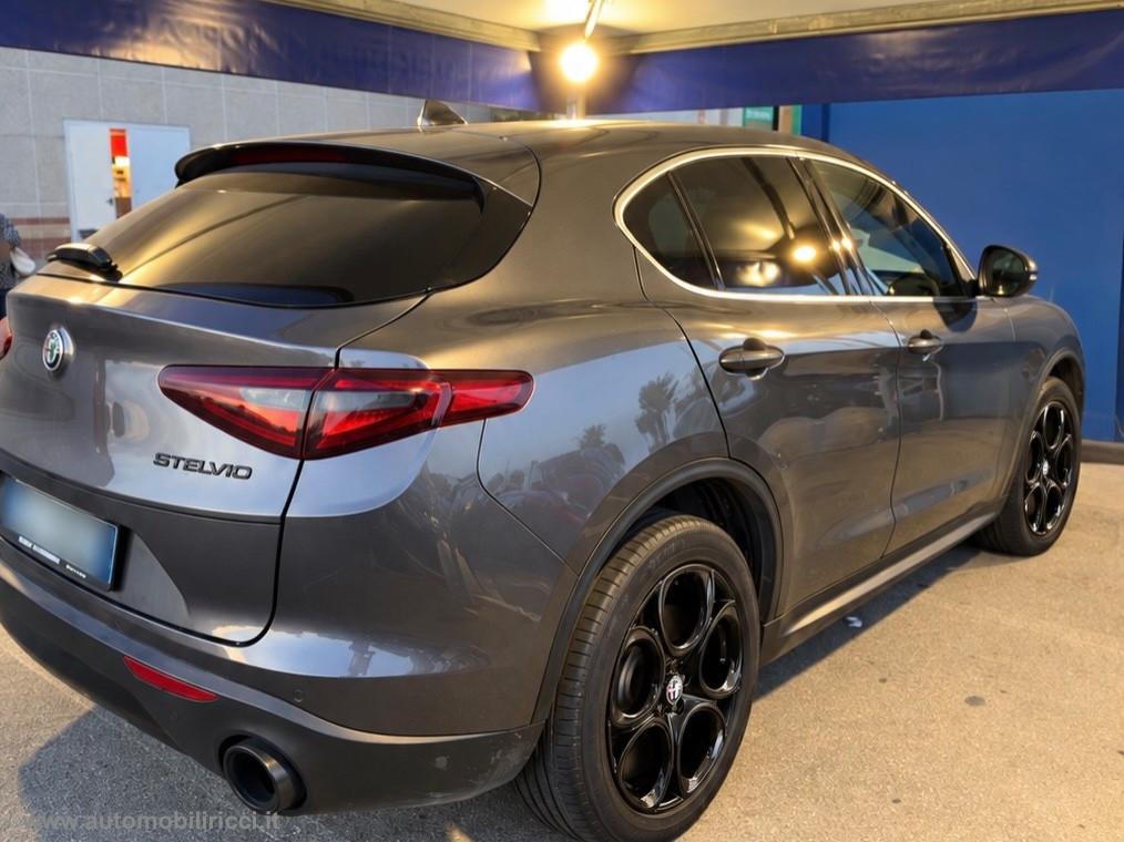 ALFA ROMEO Stelvio 2.2 T.diesel 210 CV AT8 Q4 Super 4X4