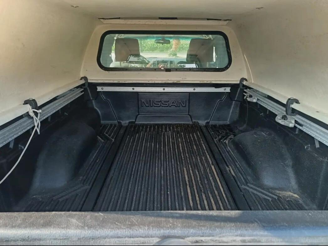 Nissan Navara 2.5 dCi 2 porte King Cab XE