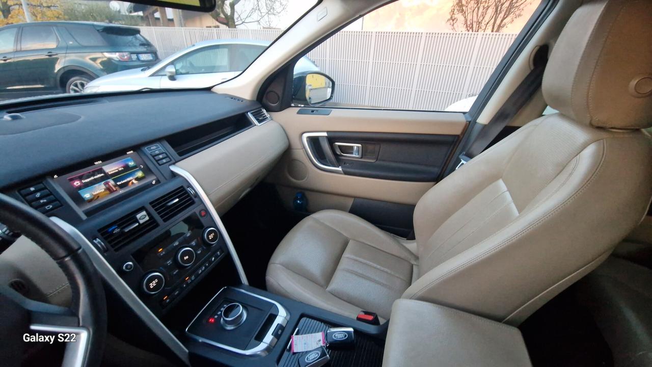 Land Rover Discovery Sport 2.0 TD4 180 full