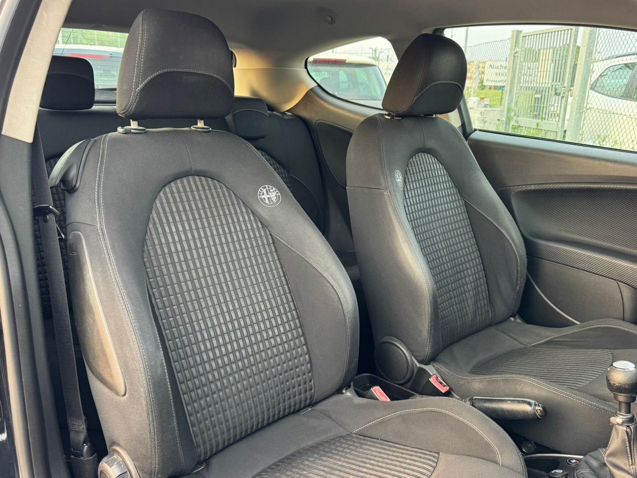 Alfa Romeo MiTo 1.4 T 155 CV Distinctive Sport Pack GPL