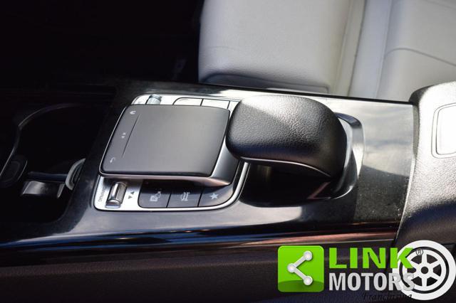 MERCEDES-BENZ A 180 d Automatic Business