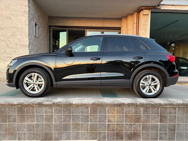 AUDI Q3 35 TDI 150 CV S tronic Business FARI FULL LED