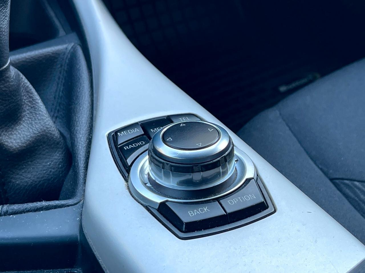 Bmw 114 114d 12 MESI DI GARANZIA 5p Unique NEOPATENTATI