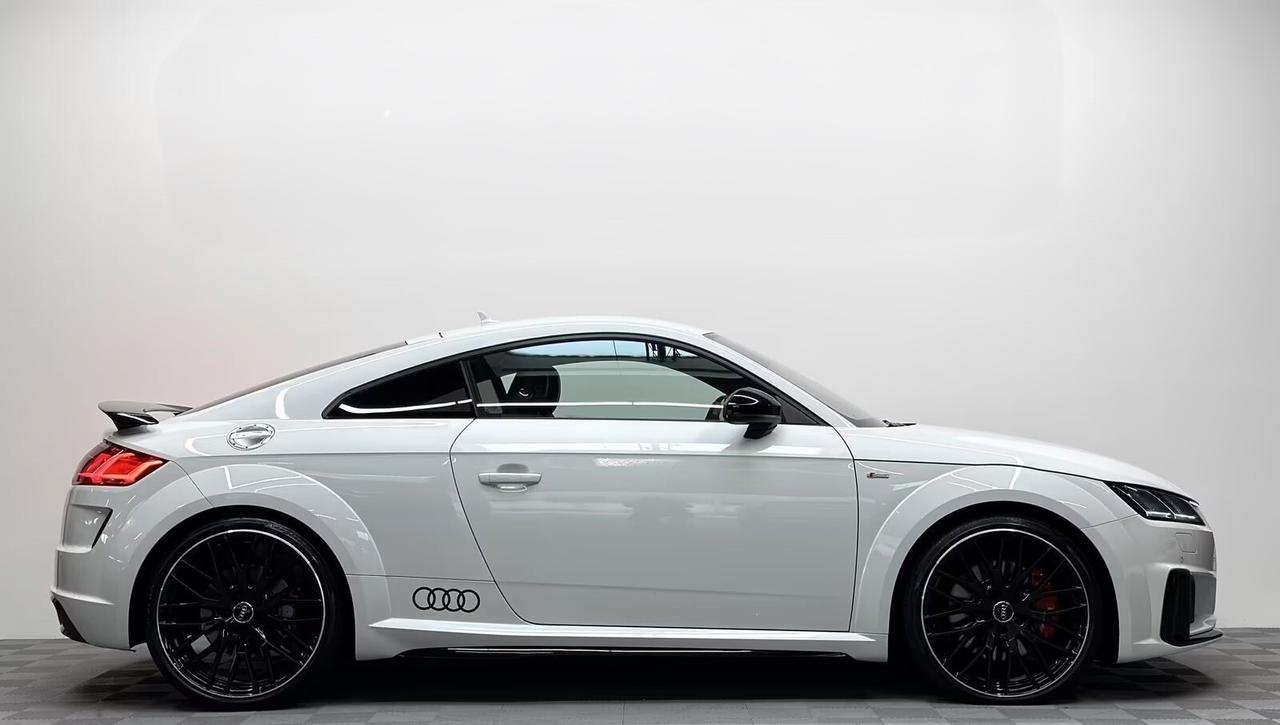 Audi TT Coupé 45 TFSI COMPETITION/ S-TRONIC/ S-LINE/ R20/ 245CV/ UFFICIALE