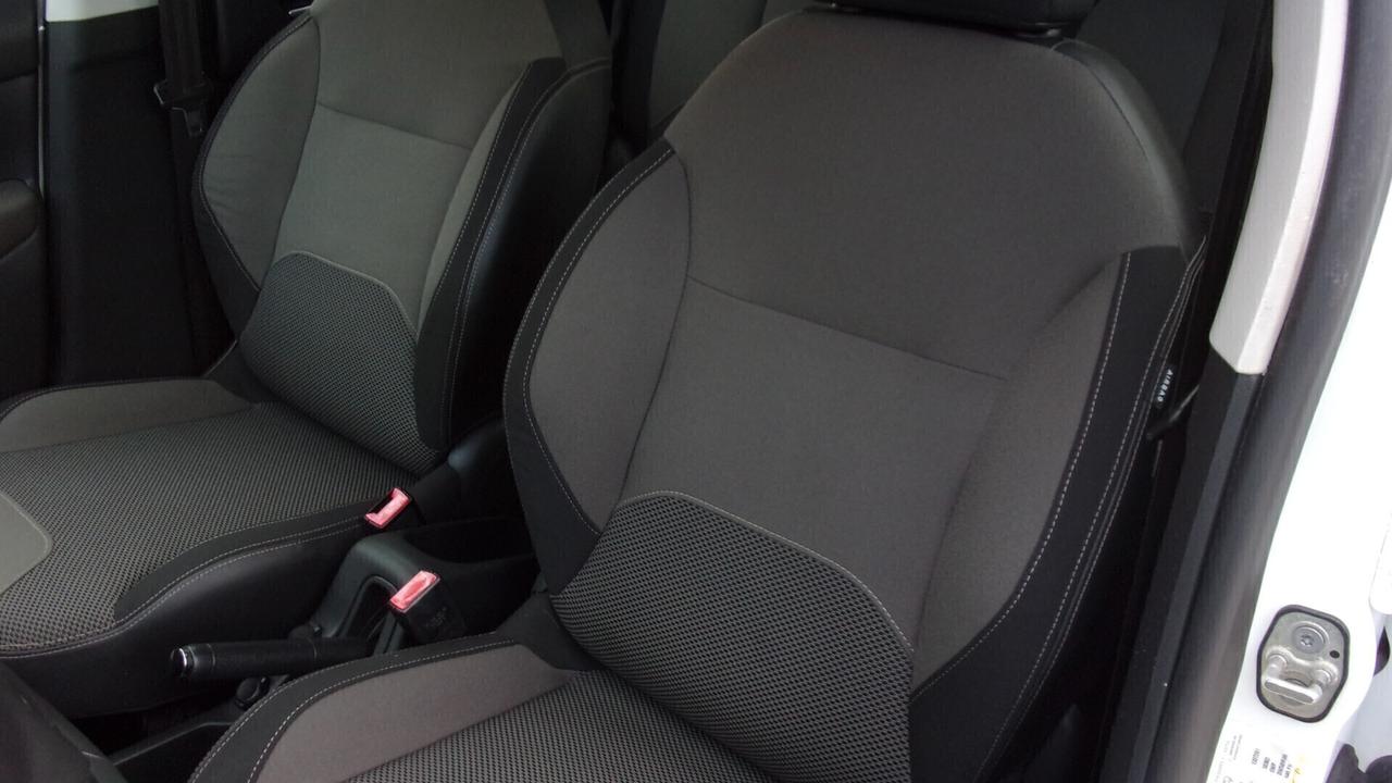 Citroen C3 1.2 VTi 82 Vanity Fair 10