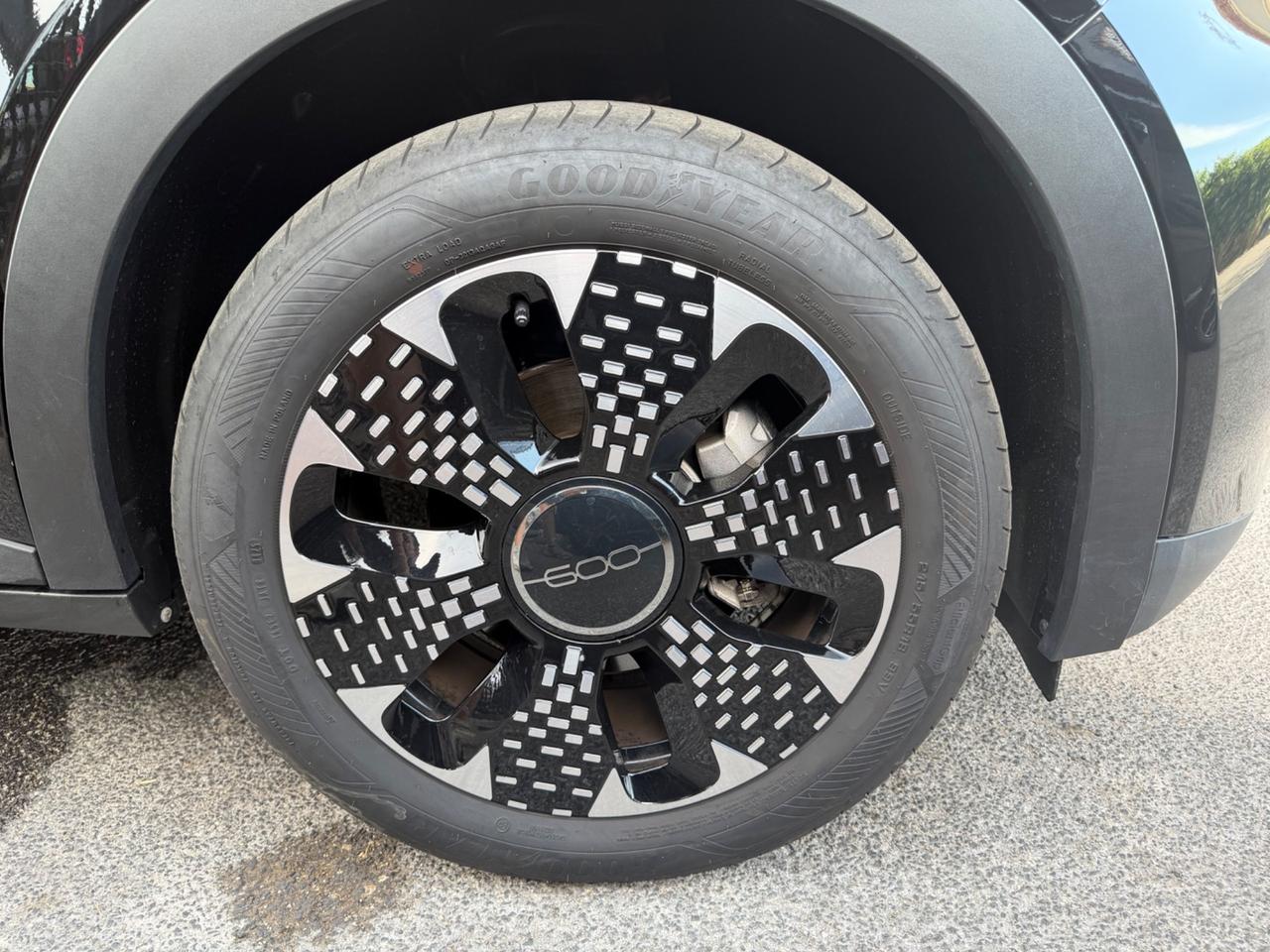 Fiat 600 Hybrid 145 CV DCT MHEV