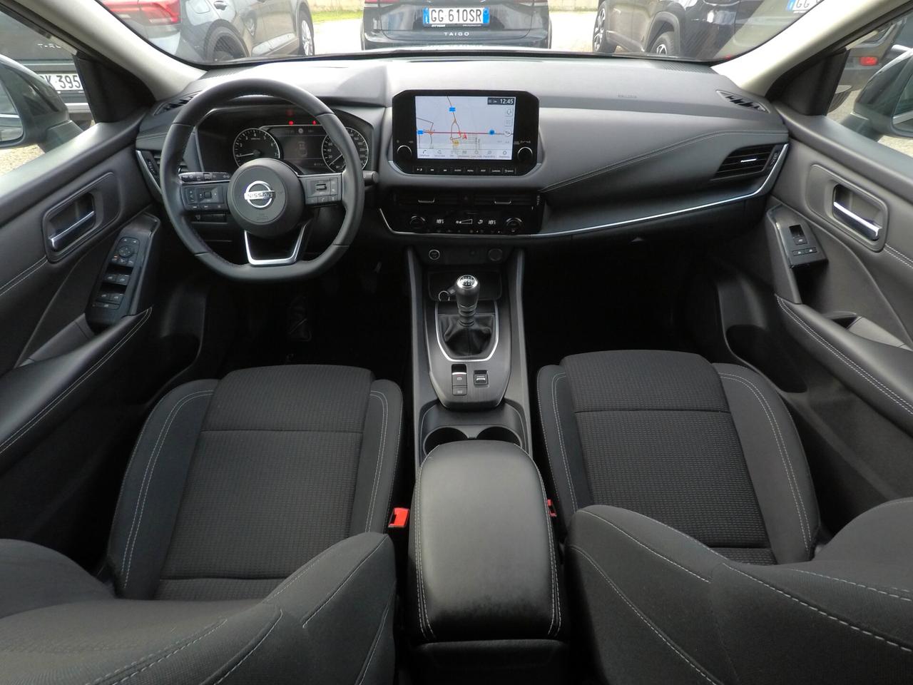 Nissan Qashqai MHEV 140 CV Business