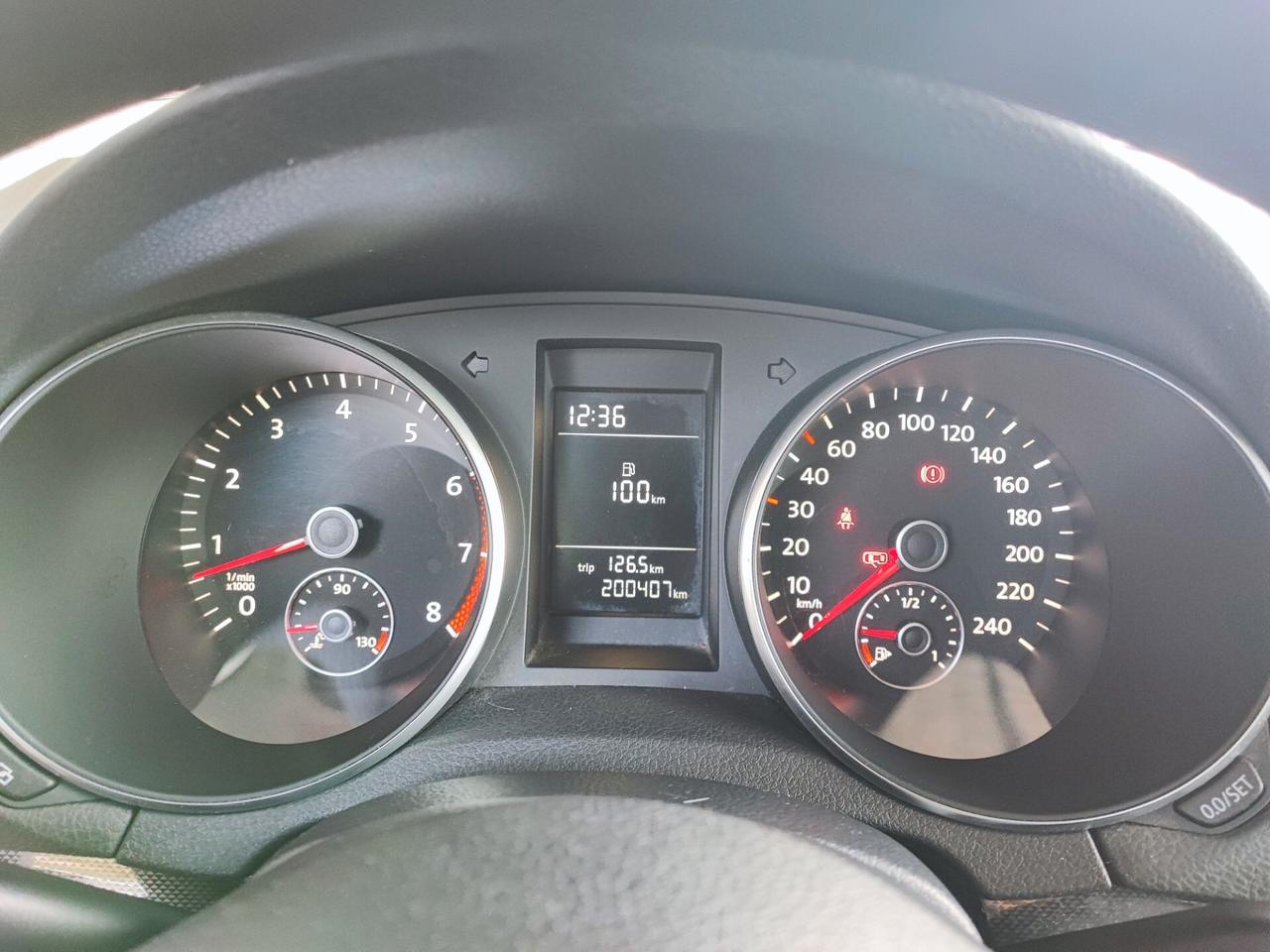 Volkswagen Golf 1.6 5p. Comfortline