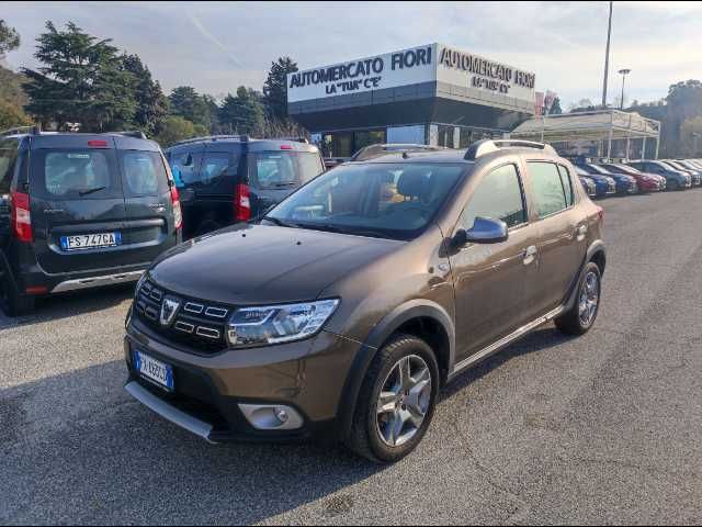 DACIA Sandero II 2017 Stepway Sandero Stepway 1.5 blue dci Comfort s&amp;s 95cv