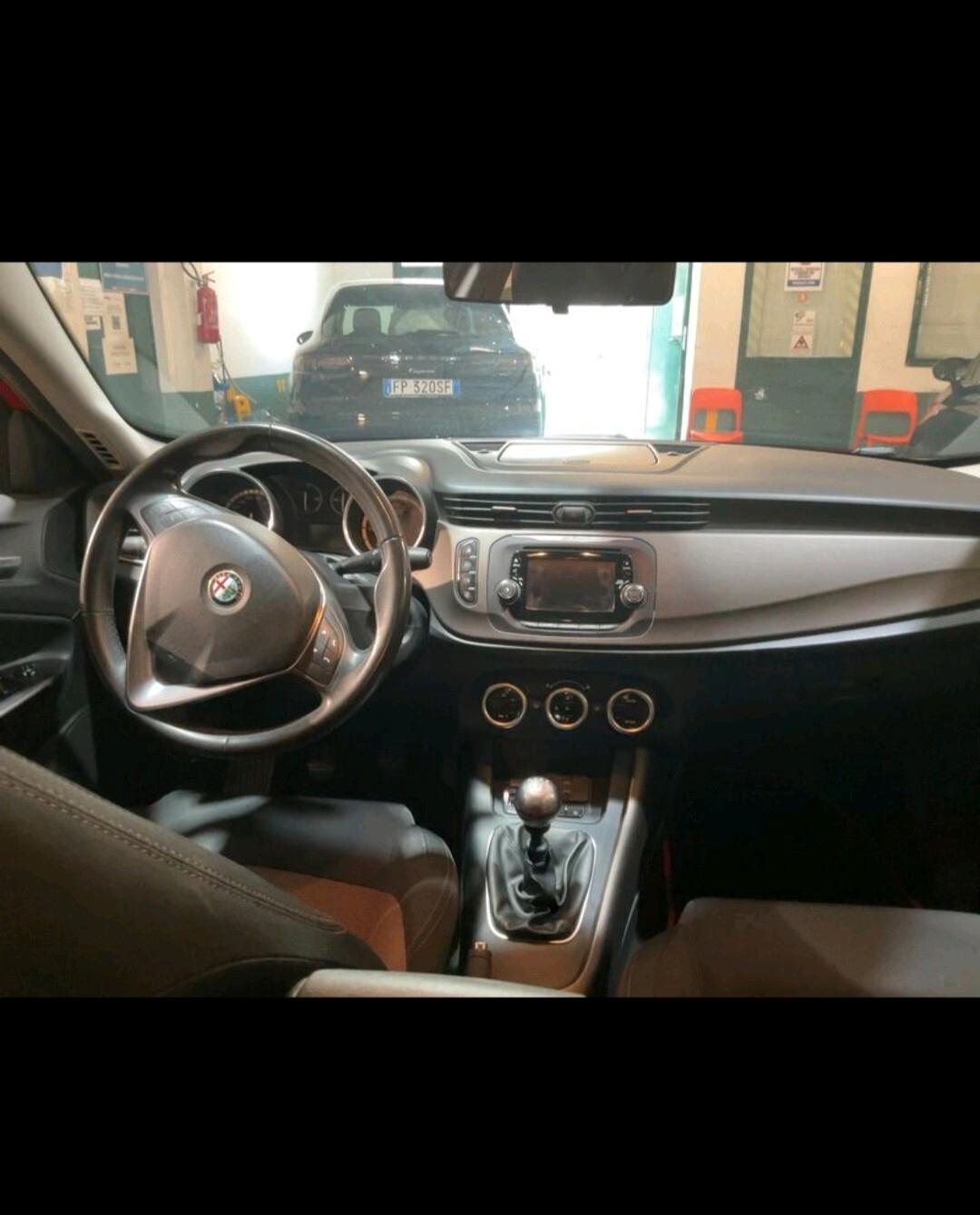 Alfa Romeo Giulietta 1.6 JTDm-2 105 CV Exclusive 2015