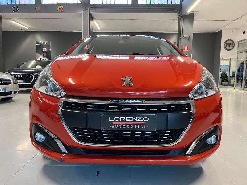 PEUGEOT 208 1.2 VTi Allure